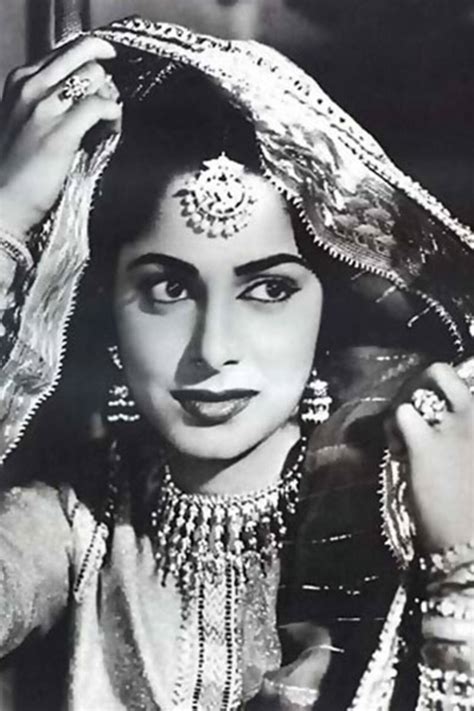 happy birthday waheeda rehman here are some lesser known facts about this veteran actress