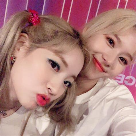 Just 15 Of The Cutest Selfies Twice S Sana And Dahyun Have Ever Taken Together Koreaboo