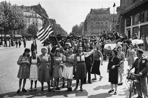 Paris Celebrates French Resistance Role In Liberation From Nazi