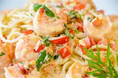 Spicy Creamy Garlic Shrimp Pasta Quick And Easy Dinner Recipe