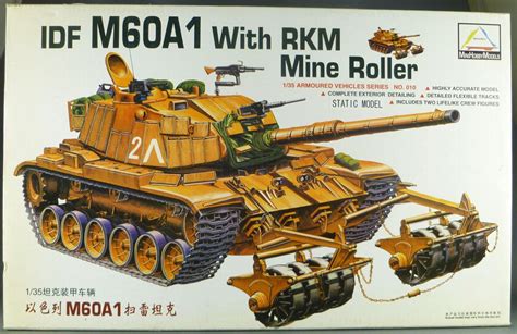 Mini Hobby Models Kit Tn 80106 Israelian Tank Idf M60a1 With Rkm Mine