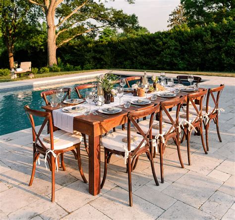 10 Tips For Hosting An Elegant Poolside Dinner Party Outdoor Dreams