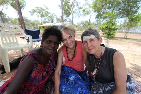 Adventure In Culture Women S Tour Of Yolŋu Homeland East Arnhem Land Nt Australian Geographic