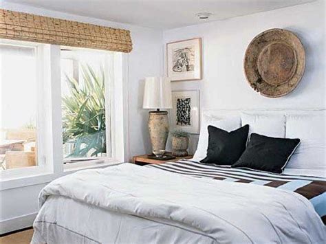 Still, you may have more or less space than you anticipate. How To Arrange A Small Bedroom With Big Furniture: 5 Tips ...