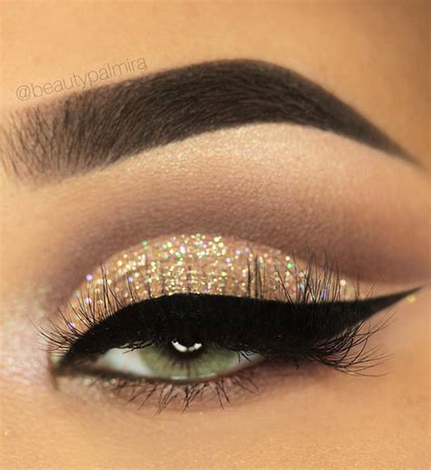 65 Pretty Eye Makeup Looks Neutral Glitter Makeup Look