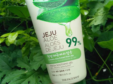 Aloe vera is very beneficial for the people with dry and cracked skin. The Face Shop Jeju Aloe Fresh Soothing Gel | Review