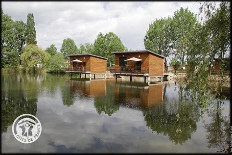 Une cabane sur pilotis est une cabane constituée de trois (3) zones bien distinctes. Location Cabane sur pilotis Veauchette dans LE FOREZ - Gîtes de France Loire