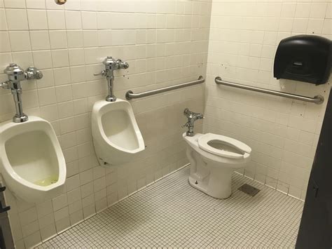 My School Bathroom This Is All One Stall Rcrappydesign