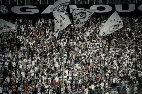 Galo vence o remo novamente e confirma sua vaga nas oitavas de final da copa do brasil. Torcedores do Atlético-MG esgotam ingressos de visitantes ...