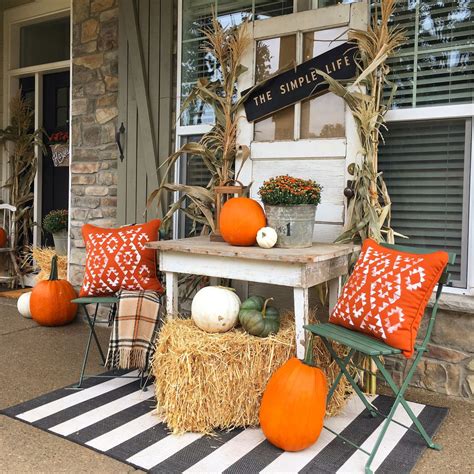 A Bountiful Collection Of Outdoor Fall Decor Ideas