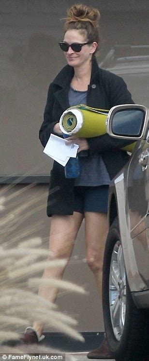 Barefaced Julia Roberts Reveals Her Lean Legs After Celebrating 46th
