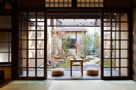 Blending Japanese Traditional And Modern Architecture