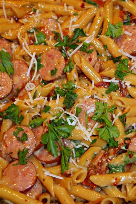 Mix well, place the lid on the pot and cook for 12 minutes. One Pot Smoked Sausage & Sun-Dried Tomato Pasta - Forks 'n ...