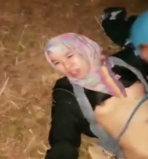 Bokep Viral Jilbab Mabuk Digilir Paksa Temannya XJilbab Video