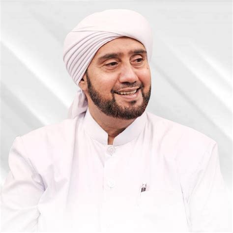 Habib Syech Bin Abdul Qodir Assegaf Spotify