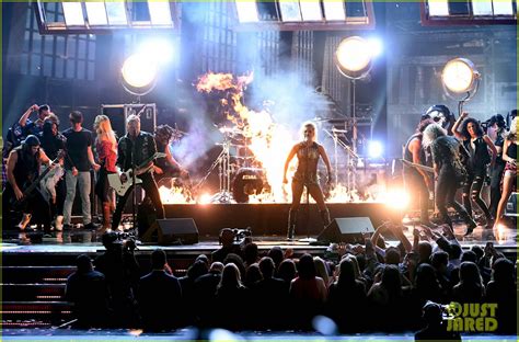 Lady Gaga Crowd Surfs During Grammys 2017 Performance With Metallica