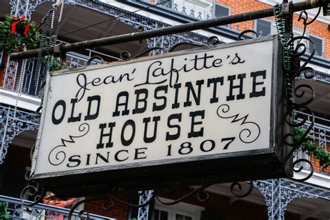 Old Absinthe House New Orleans Nightlife Venue