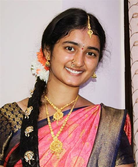 Most Beautiful Indian Girl Photos 76 Indian Traditional Girl Images Cute Indian Girls Er