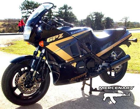 Get the latest specifications for kawasaki gpz 600 r 1989 motorcycle from mbike.com! Mercenary Garage: Black & Gold