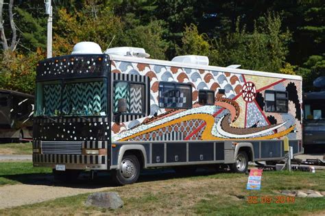 Another Crazy Rv Paint Job Wow Rv Travel