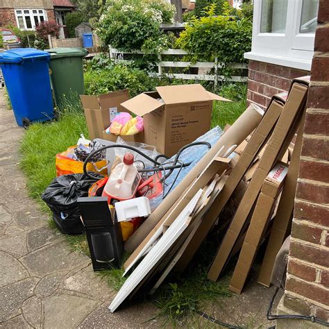 Removing Household Waste London Tiptapp
