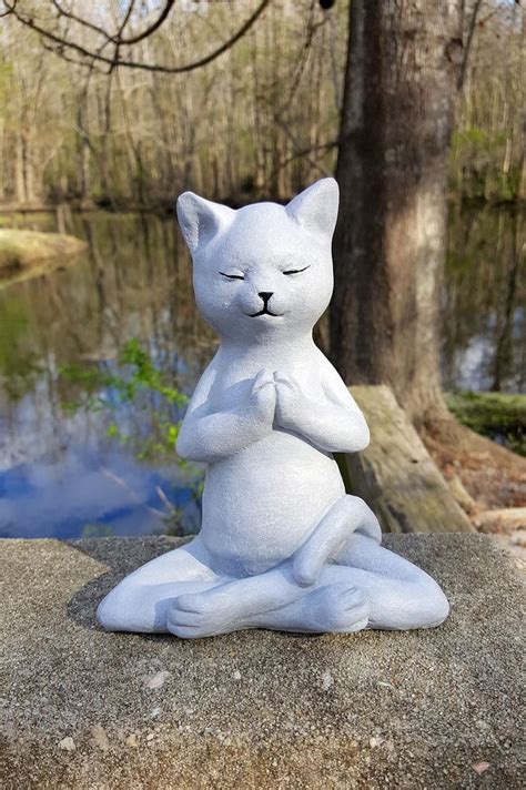 Yoga Cat Garden Decor Buddha Cat Garden Statue Meditating Cat Cat