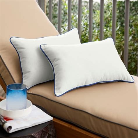 Sunbrella Canvas Natural/ Canvas True Blue Indoor/ Outdoor Pillow Set