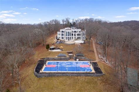 Rapper Nellys Deserted Us Mansion Hits The Market For Less Than 800k