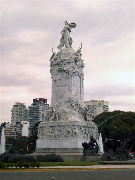 Monumento De Los Españoles By Agustí Querol Subirats Avenida Del