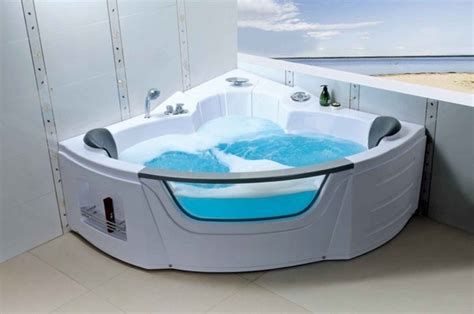 Whirlpool corner tubs come with massaging jets for the ultimate relaxation hour. Corner whirlpool tub - the perfect solution for small ...