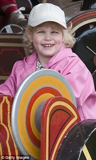 British royal family tree royal family trees lady louise windsor eyes prince edwards daughter louise mountbatten kate baby viscount severn royal. Lady Louise Windsor looks every inch the young royal | Daily Mail Online