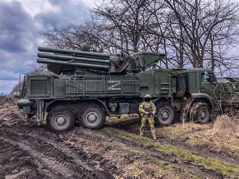 Ukrainian Soldiers Have Seized Another Russian Pantsir S1 Air Defense