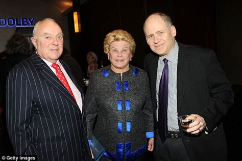 Chuck is the first cousin of amy schumer's father, rendering the comedian and politician first cousins, once removed. Chuck Schumer argued with woman at diner for voting Trump ...