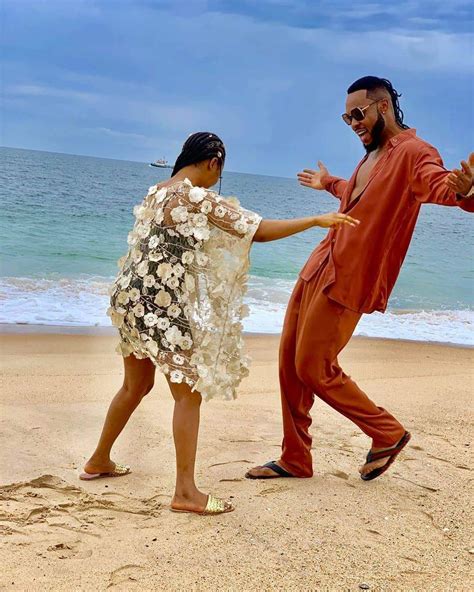 Play the best mahjong games online! Chidinma & Flavour's Chemistry in these new photos will ...