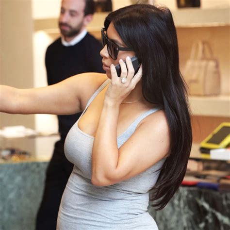 Pregnant Kim Kardashian Puts Famous Booty On Full Display E Online Au