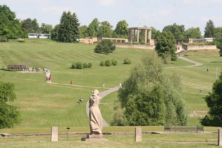 Lidice, village, czech republic, just northwest of prague. Lidice nejsou prázdným pojmem | Ministerstvo obrany