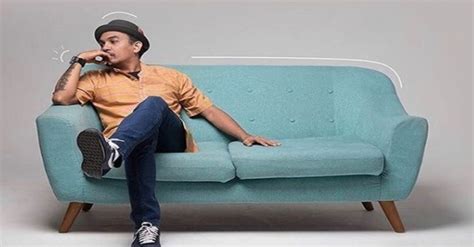 Check spelling or type a new query. Sebelum Nikahi Mutia Ayu, Glenn Fredly Dekat dengan Wanita Ini