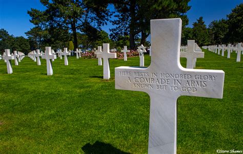 Velg blant mange lignende scener. Unknown Soldier Normandy | American Cemetery, Normandy ...