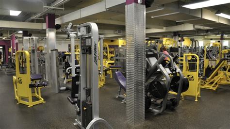 The article notes that some estimates put planet fitness' churn rate at over 25% in the first five months. Gym in Norwalk, CT | 26 Pearl St | Planet Fitness