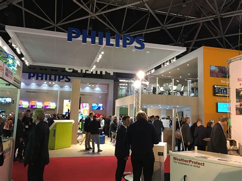 Philips Pds Apuesta Por Las Pantallas De Gran Formato Y Android En Ise