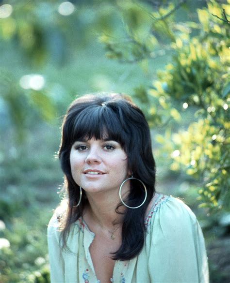 Photo Of Linda Ronstadt By Michael Ochs Archives