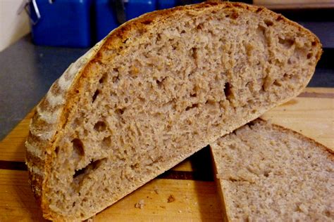 This quick barley bread is a delicious, homemade bread loaf and there's no yeast required! barley bread recipe no wheat