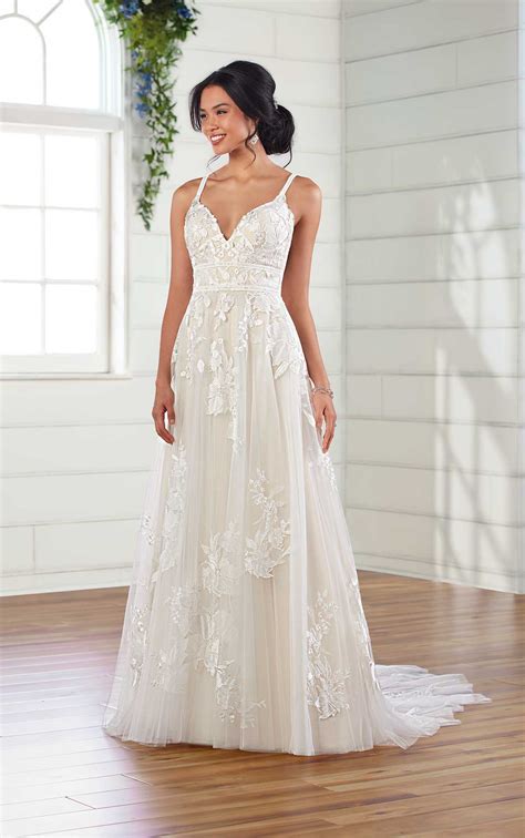 Prettygarden women's summer v neck wrap vintage floral print short sleeve split belted flowy boho beach long dress. Casual Boho Wedding Dress with Modern Details