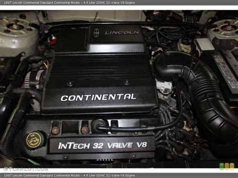 46 Liter Dohc 32 Valve V8 Engine For The 1997 Lincoln Continental