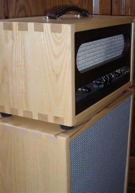 Former is arguably more complicated to build. Custom Made Custom Amp Cabinet | Diy guitar amp, Wooden ...