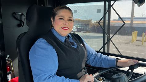 anaheim offers bonuses to fix bus driver shortage