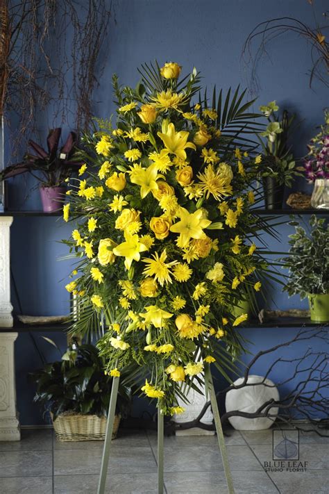 Самые новые твиты от conroy's flowers rancho cucamonga (@conroysranchoc): Easel of Yellow in Rancho Cucamonga, CA | Blue Leaf Studio ...