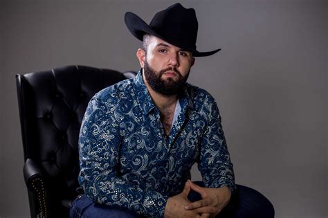 Aquí les dejamos el video oficial del remix de tu haciendo mancuerna con randy del pegadisimo dueto jowell & randy. CARIN LEÓN ES NOMINADO EN LOS PREMIOS JUVENTUD 2020 COMO ...
