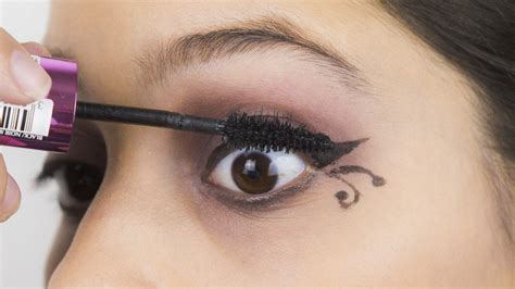 3 Ways To Apply Gothic Eye Makeup Wikihow