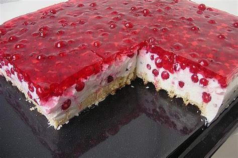 Österreich, kuchen, kuchen ohne mehl, marillenkonfitüre, quark, topfen, topfentorte. Leichte Ribisel - Topfen - Joghurt - Schnitten aus dem ...